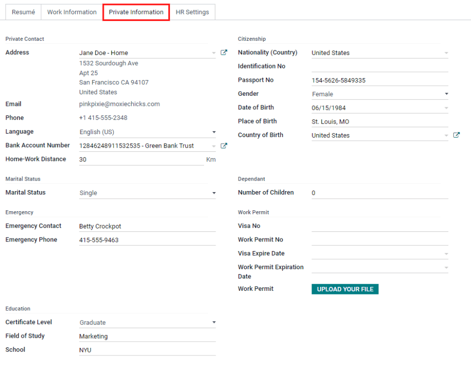 Voeg de privé informatie toe aan het tabblad Privé informatie.