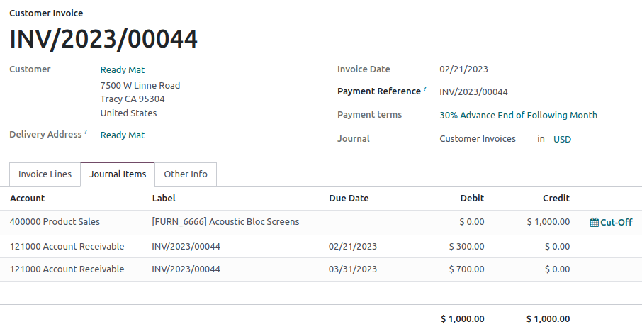 The amount debited on the Account Receivable is split into two Journal Items with distinct Due Dates