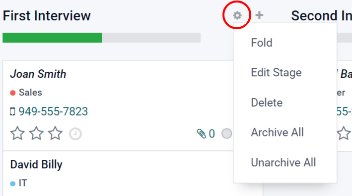 El icono de engranaje que aparece al pasar el cursor por encima del nombre de una columna y el menú desplegable que aparece  al hacer clic.