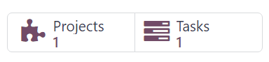 Cómo se ven los botones inteligentes 'Proyectos' y 'Tareas' en una orden de venta en la aplicación Ventas de Odoo.